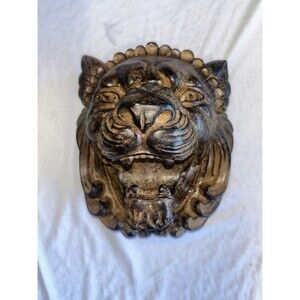 Vintage Lion Head Wall Decor Roaring  7x6x5” Hanging